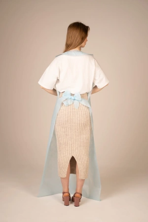 6833 Фартук ламинированный 140 см., пл. 40, НЕ стерил (200 шт./кор., 10 шт./уп.)